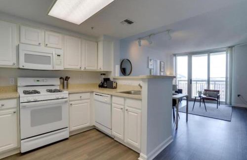Ballston Apartment | Upscale Ballston Living with Gym Access