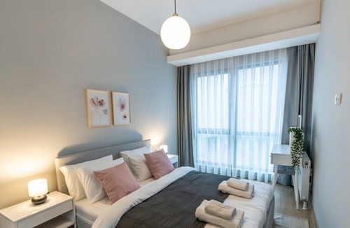 Alibeykoy Apartment | Upscale Comfort: Luxurious 2BR Apt