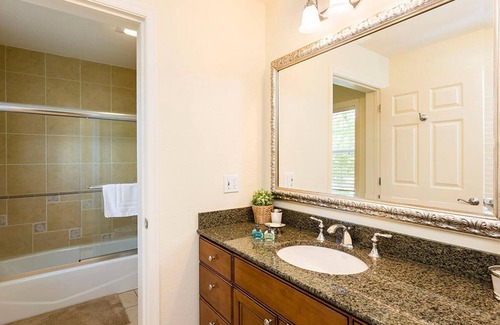 Reunion Condo | Upscale Condo with Private Balcony Access at Reunion