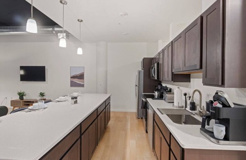Central Business District Apartment | Upscale Downtown Apartment