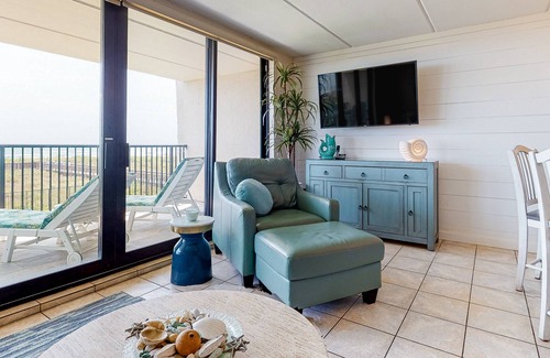 South Padre Island Condo | Upscale Gulf-View Condo #205 w/ Pools, Tennis & Fitness Center
