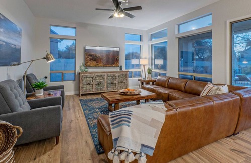 Las Sendas House | Upscale in Mesa: Private Htd SALT WATER Pool, Hot Tub, Ping Pong & Pool Tables, Golf