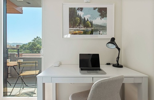 Pacific - Edison Apartment | Upscale Living in Downtown Glendale