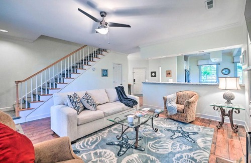 Murrells Inlet House | Upscale Murrells Inlet House with Covered Porch