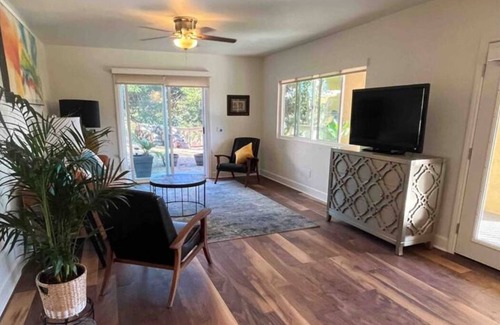 Kit Carson House | Upscale Oasis Retreat & Views