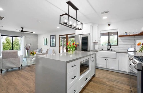 Villa Serena House | Upscale Paradise Valley Az Guesthouse Near Old Town Scottsdale Gated & Private