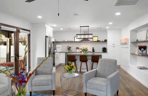 Villa Serena House | Upscale Paradise Valley Az Guesthouse Near Old Town Scottsdale Gated & Private