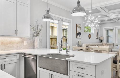 SoHo House | Upscale Soho living Near bayshore Boulevard