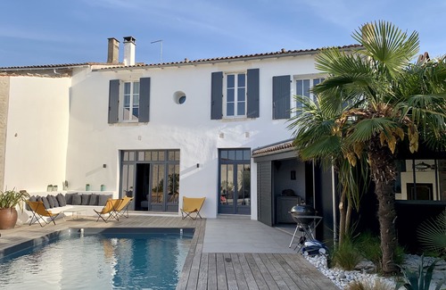 Le Bois-Plage-en-Re House | Upscale villa with pool in Bois-Plage-en-Ré