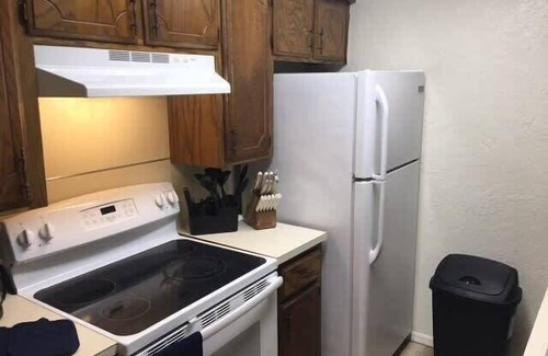 Lawton Apartment | Upstairs 1-Bedroom Apartment Near Fort Sill!