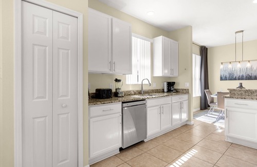 Crystal Cove House | Upstay - New Home Near Disney w Private Pool BBQ