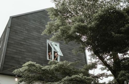 Bandung House | Uptown House