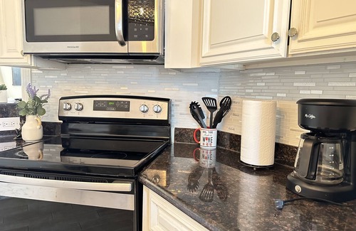 Milan House | Uptown New Orleans Home -7 mins to FQ Free Parking