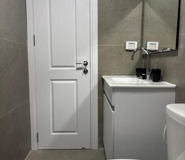 Bat Yam Apartment | UpTown Suites
