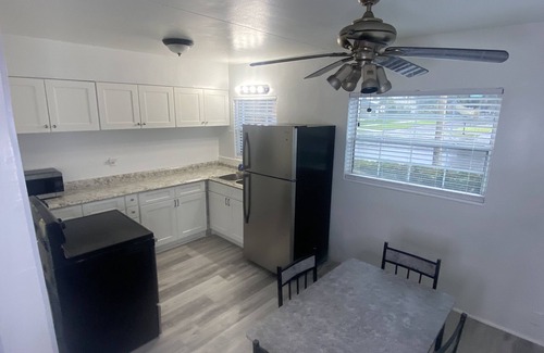 Crescent Lake Hotel | Uptown Suites