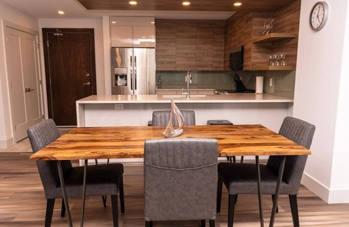 South End Apartment | Urban 1BR Apt with City Views, Walk to Waterfront