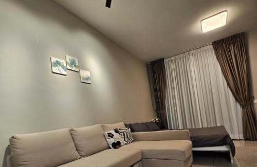 Batu Caves Apartment | Urban 360 Batu Caves Sri Gombak Selayang Wifi Netflix by N&N
