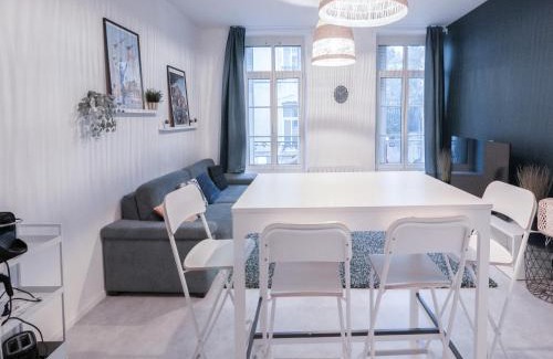 Bollee Apartment | Urban Calm Bright & Modern Stay