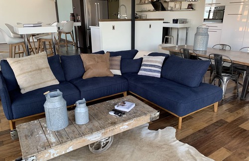 Brown and Stetson Business Condo | Urban chic loft, twinkling lights & mountain views