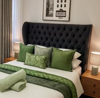 Greater Johannesburg Metropolitan Area Apartment | Urban Contempo Lush