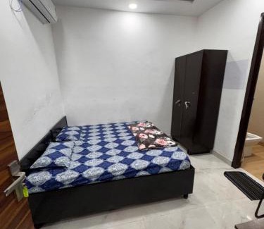 Old Rajinder Nagar Apartment | Urban ease homestay
