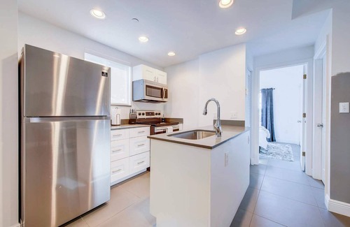 Allapattah Apartment | Urban Escape Apt 1BR/2BA Wynwood near Miami beach!