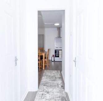 Brandon Apartment | Urban Escape - Flat