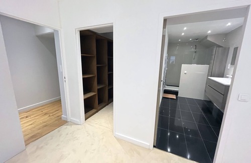 Quartier Sainte-Marguerite Apartment | Urban Flat 166 - 4BDR Luxury Apartment in Center of Paris