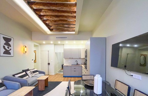 Bonne-Nouvelle Apartment | Urban Flat 188 - Stunning 4 Bedroom Flat in Paris