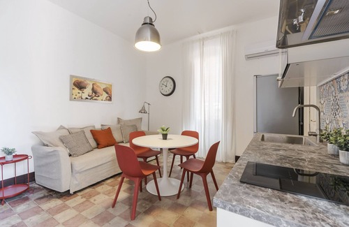 Coste Apartment | Urban Garden Apartment by Wonderful Italy
