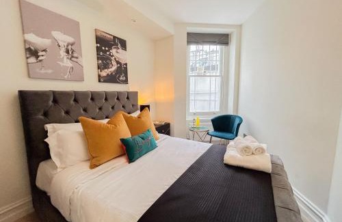 Queen's Gate Apartment | Urban getaway in the heart of South Kensington