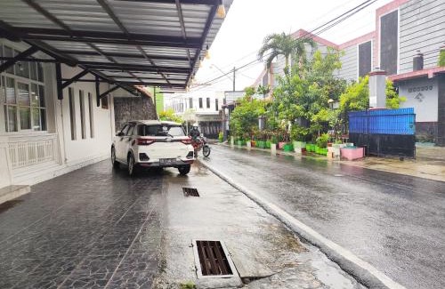 Klaten Selatan House | Urban Guest House