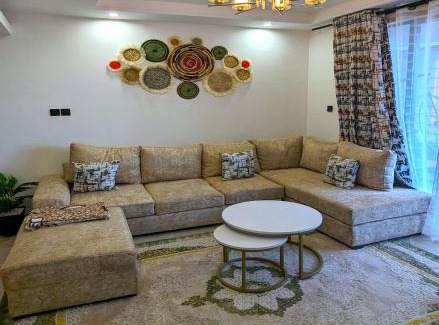 Thompson Estate Apartment | Urban Haven 3BR Apartment