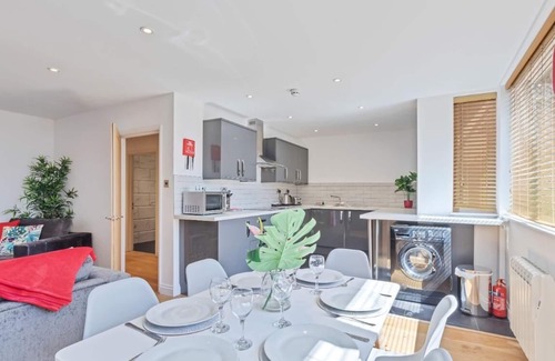 Kemptown Apartment | Urban Heights | By My Getaways