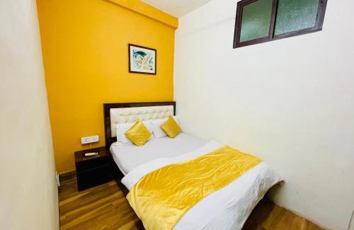 Malad East House | Urban Home and Suites, Service Apartment in Goregaon Mumbai