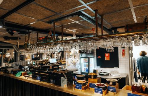 København V Hostel | Urban House Copenhagen by MEININGER