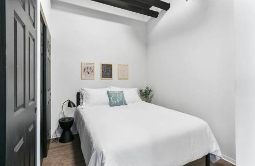 Downtown Spokane Apartment | Urban Modern Living Downtown w Free Coffee and WiFi