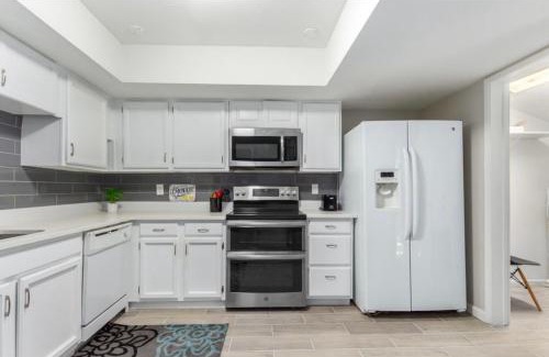 Paradise Valley Village Apartment | Urban Nest PHX