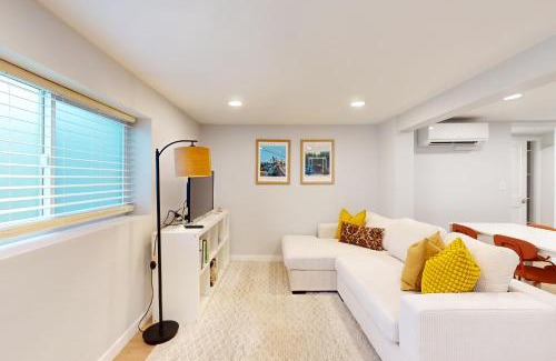 North Beacon Hill House | Urban nest retreat