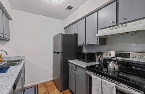 Bouldin Apartment | Urban Nest The Perfect Location Free Pkg