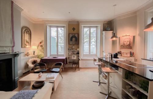Holland Park Apartment | Urban Oasis Hideaway
