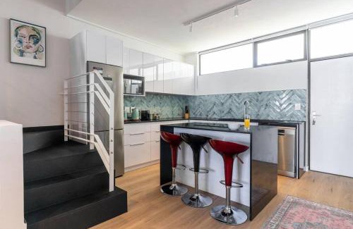 Green Point Apartment | Urban Palette - Modern & Artistic Green Point Apt