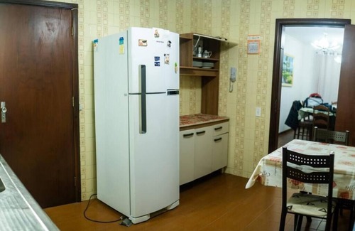 Vila Izabel Apartment | Urban Refuge in Curitiba. Cozy apartment 10 minutes from the center.