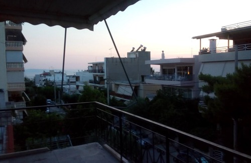 Glyfada House | Urban resort appartment