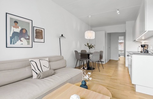 Aarhus C Apartment | Urban retreat in the calmest neighborhood