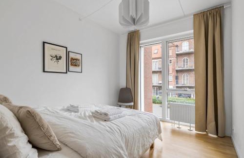 Aarhus C Apartment | Urban retreat in the calmest neighborhood