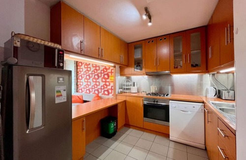 Providencia Apartment | Urban Retro Providencia - Gym Laundry Parking Wifi