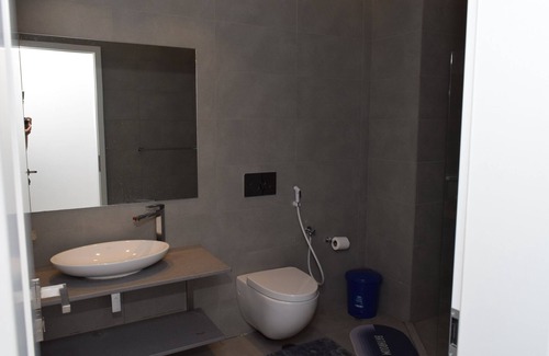 Westlands Apartment | Urban Serenity 2bed/2bath, apartment w/Skyline view Westlands Nairobi Kenya