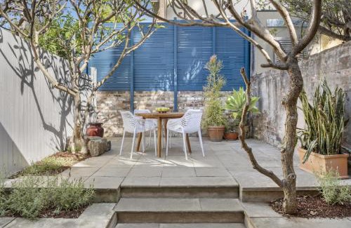 Glebe Apartment | Urban Serenity