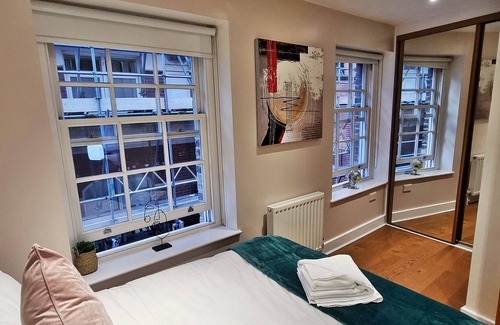 Bishopsgate Apartment | Urban Stay Artillery Lane Apartments